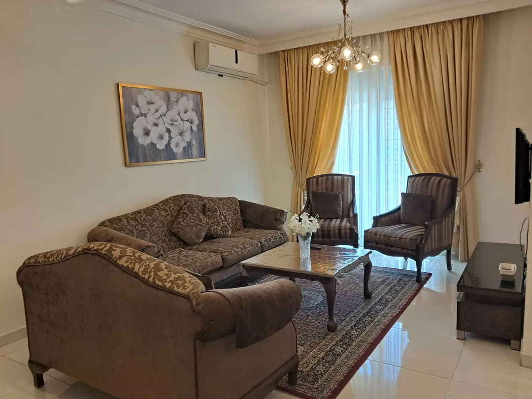 شقة فاخرة مفروشة في قلب الشميساني للايجار – عمان الاردن | ID 619038