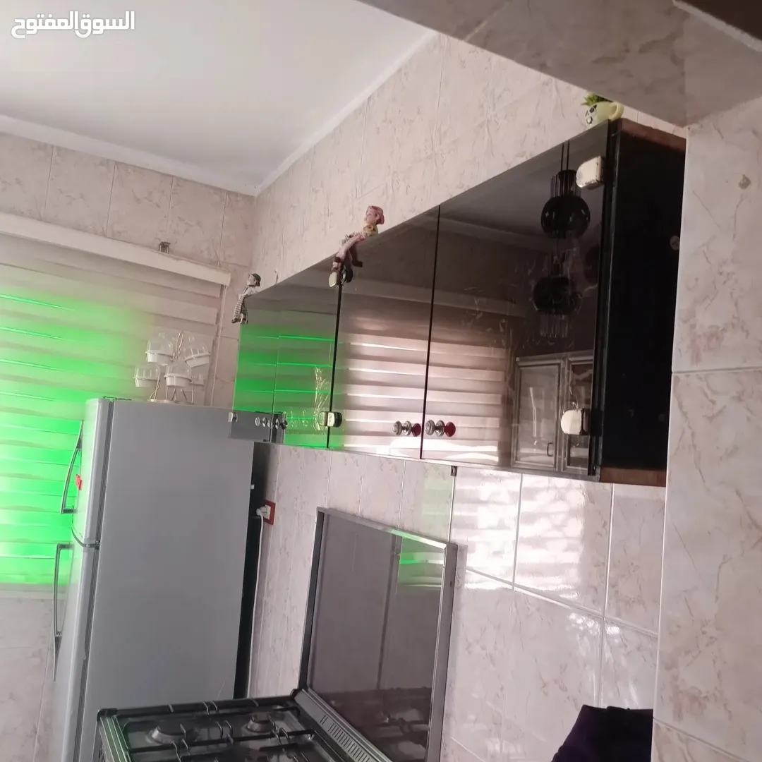 شقة فاخرة في الزرقاء الجديدة بالقرب من مول البيان
