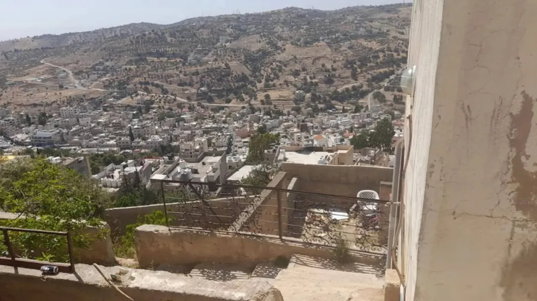 بيت مستقل طابقين في عمان البيادر