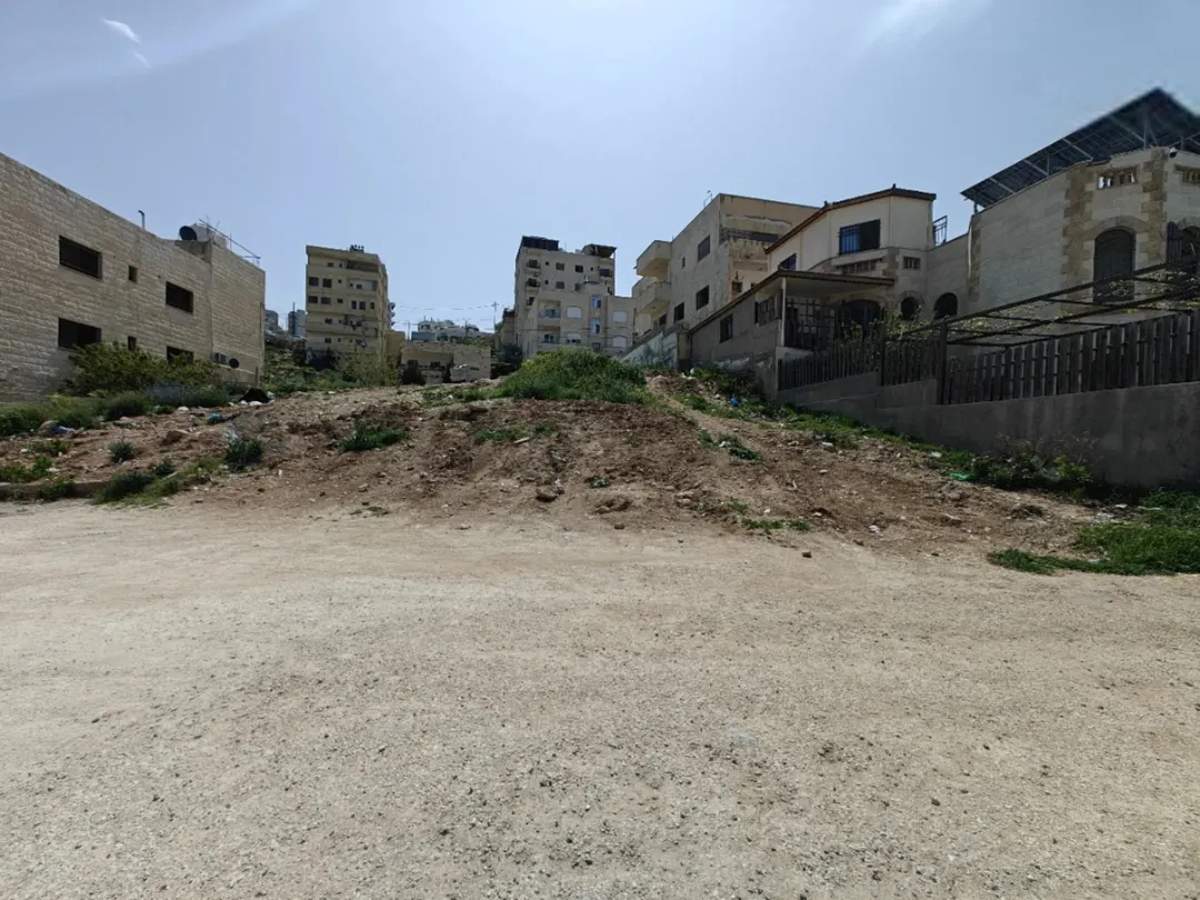 أرض سكنية للبيع في أبو نصير – عمان بإطلالة بانورامية ساحرة