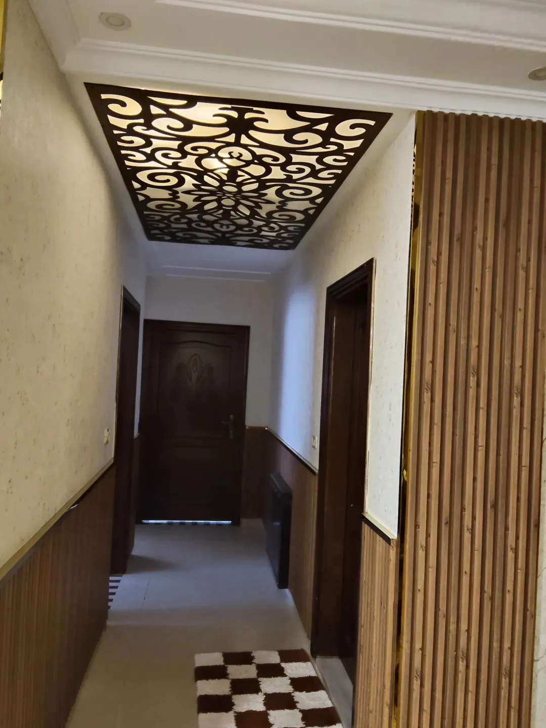 شقة مميزة للبيع في الحي الشرقي – إربد