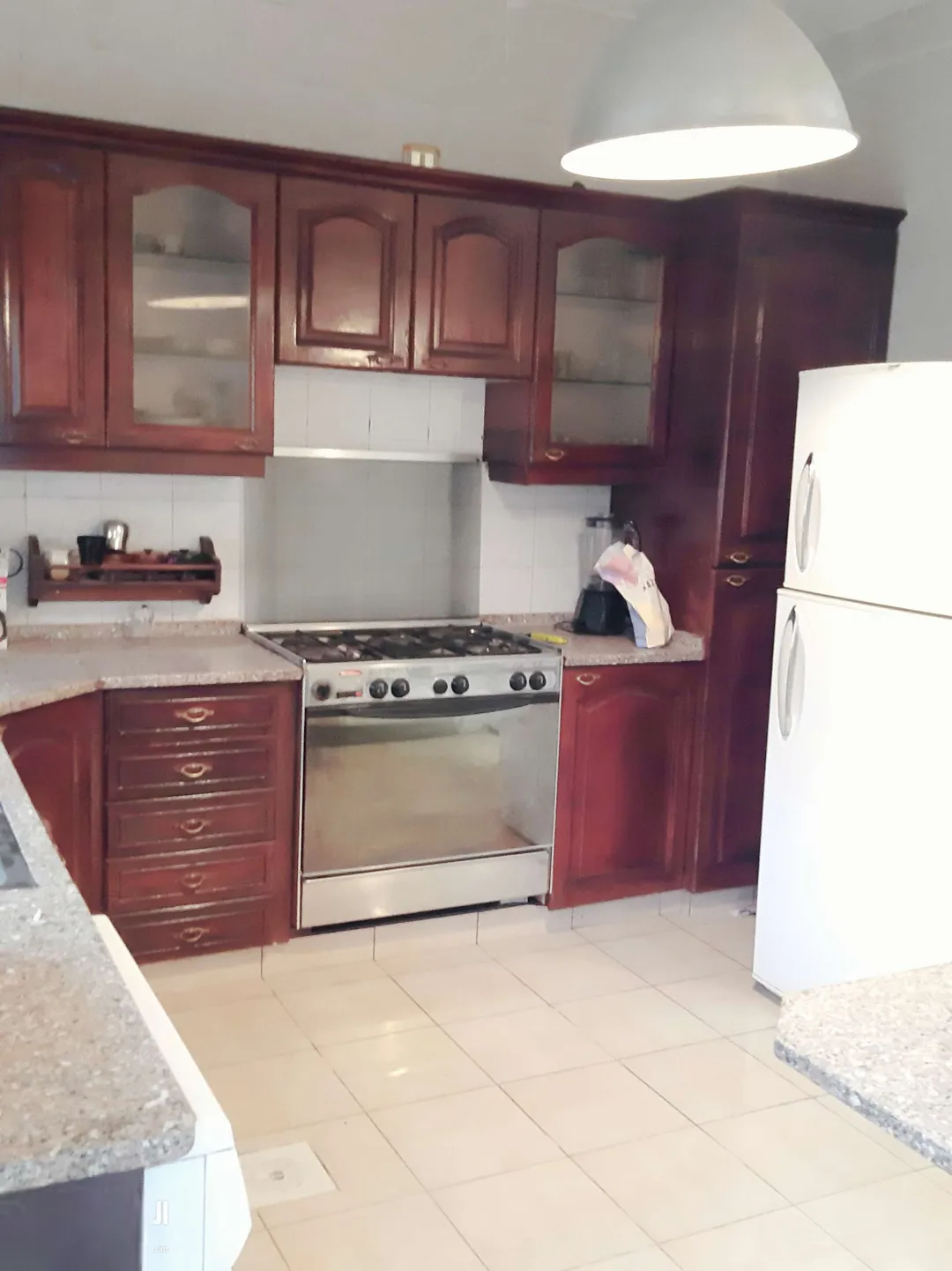 شقة ديلوكس مفروشة للإيجار في دير غبار 3 غرف نوم – عمان الاردن | ID 617038