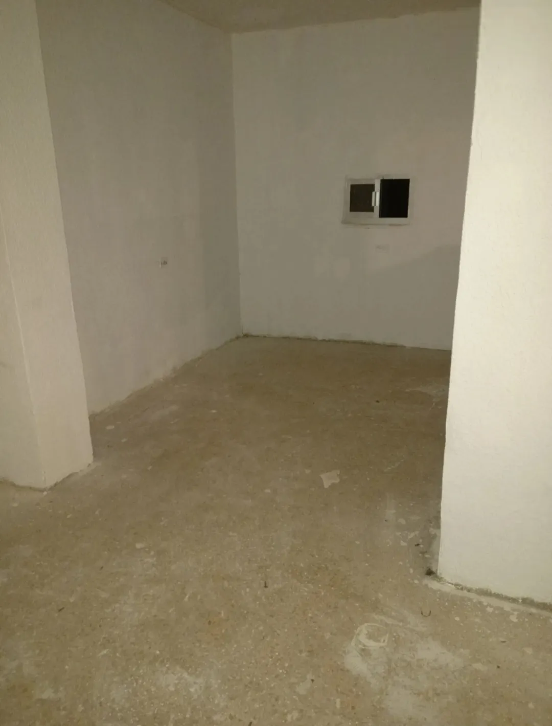 مجمع تجاري مميز للبيع في وسط البلد