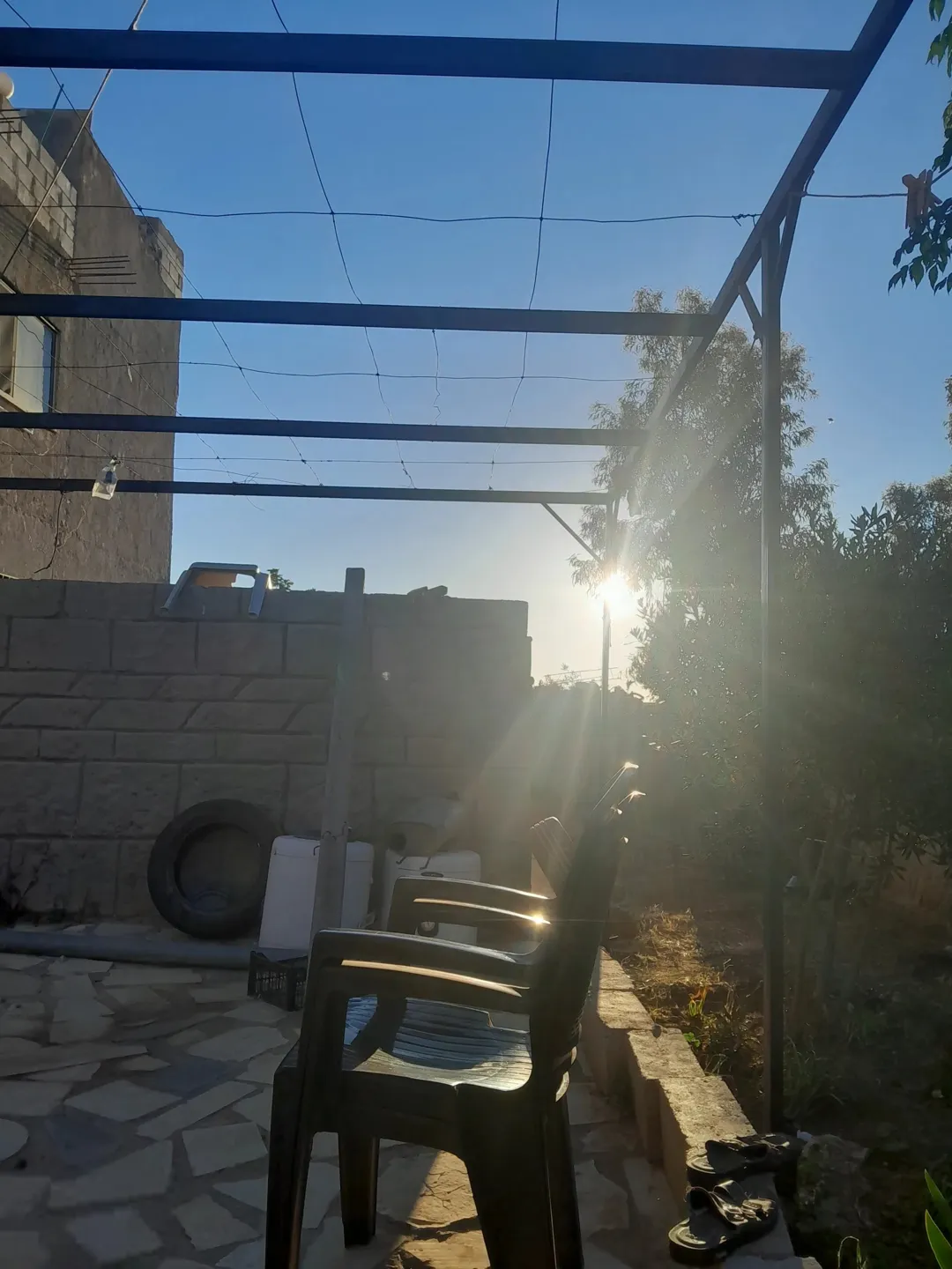 منزل طابقين للبيع في المفرق