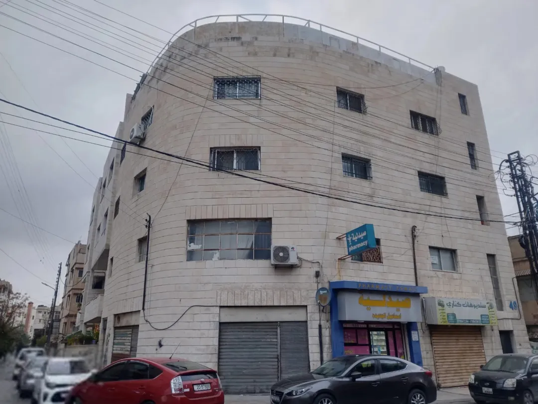 عمارة سكنية للبيع في جبل النصر – عمان