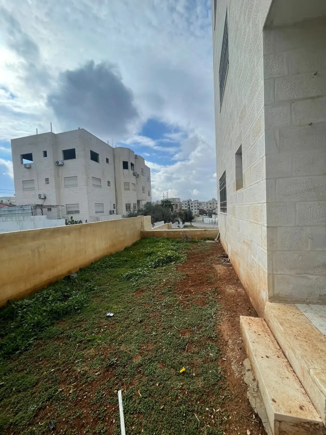 شقة شبه أرضية للبيع في شفا بدران – عمان