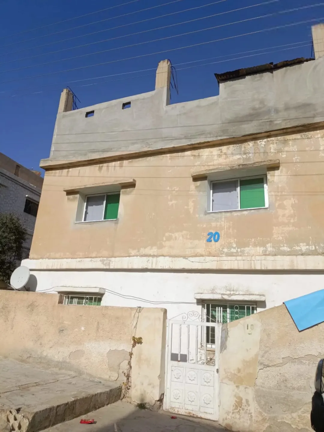 عمارتان للبيع في الرصيفة – حي القادسية