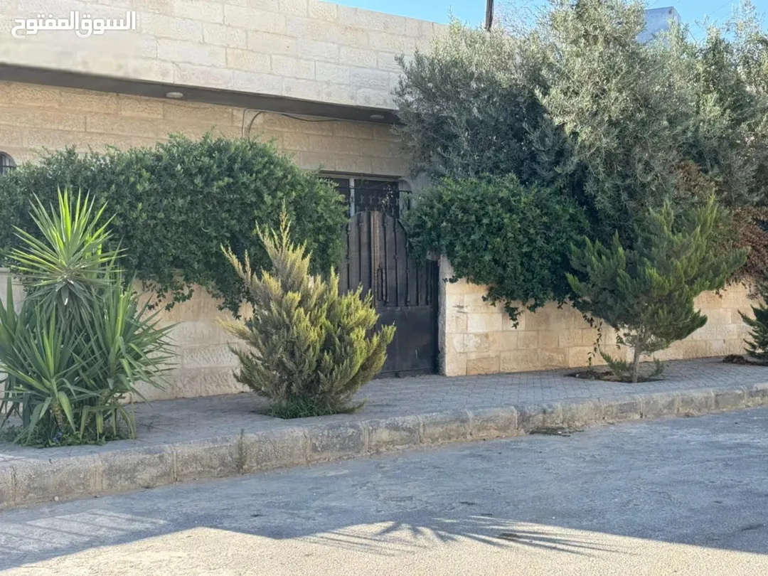 منزل مستقل للبيع في منطقة المستندة – عمّان