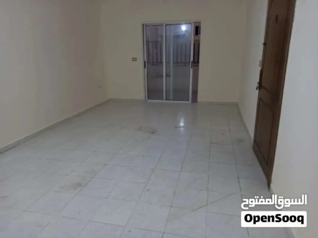 شقة للبيع جبل طارق سعر مغري