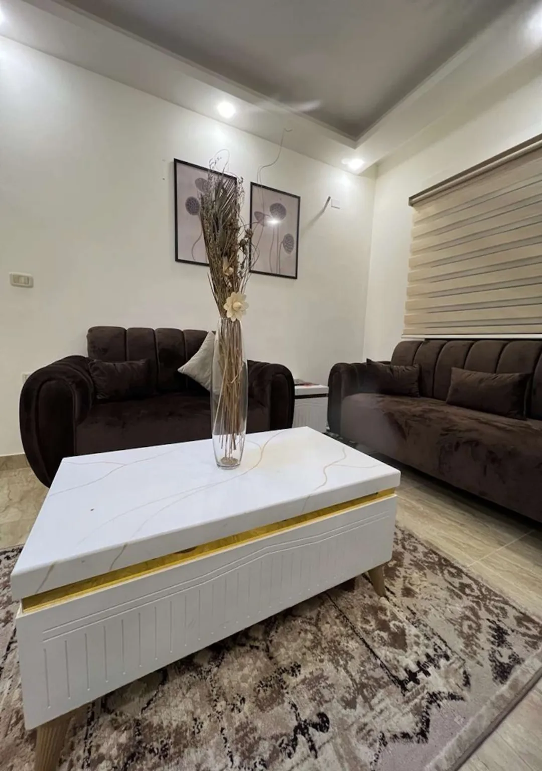 شقة مفروشة فاخرة في ضاحية الرشيد بالقرب من الجامعة والمستشفيات – عمان الاردن | ID 699755