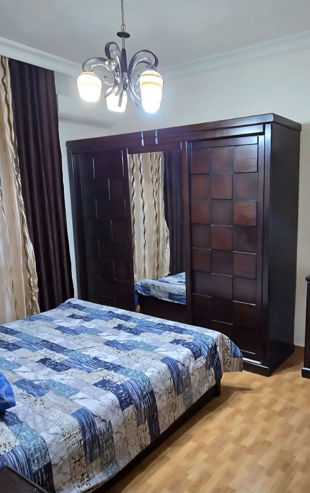 شقق مفروشة جاهزة للسكن يومي في شارع الجامعة