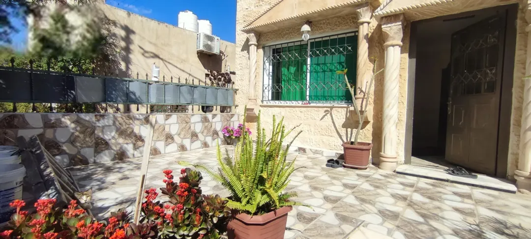 بيت دوبلكس مستقل للبيع في ماركا الجنوبية