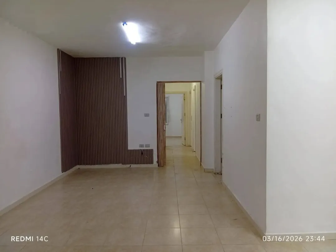 شقة للبيع في الزرقاء – مدينة الشرق سكن كريم
