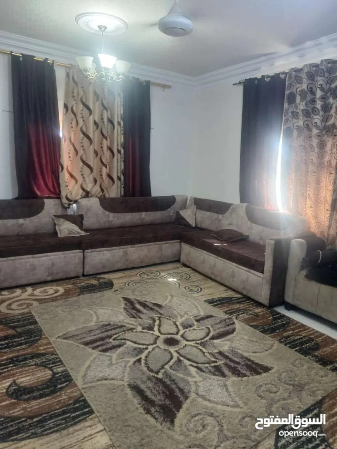 شقة للبيع في الزرقاء ضاحية الأميرة هيا