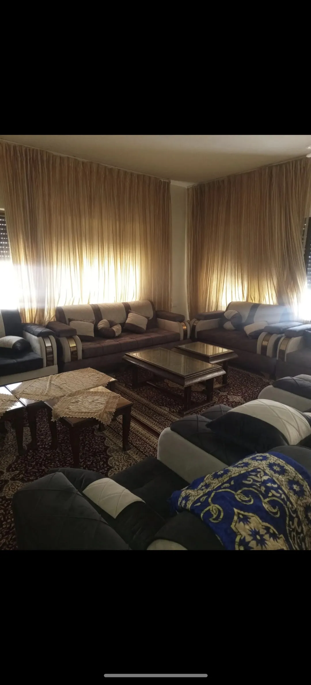 بيت مستقل للبيع في رجم الشوف بإطلالة بانورامية ساحرة على عمان