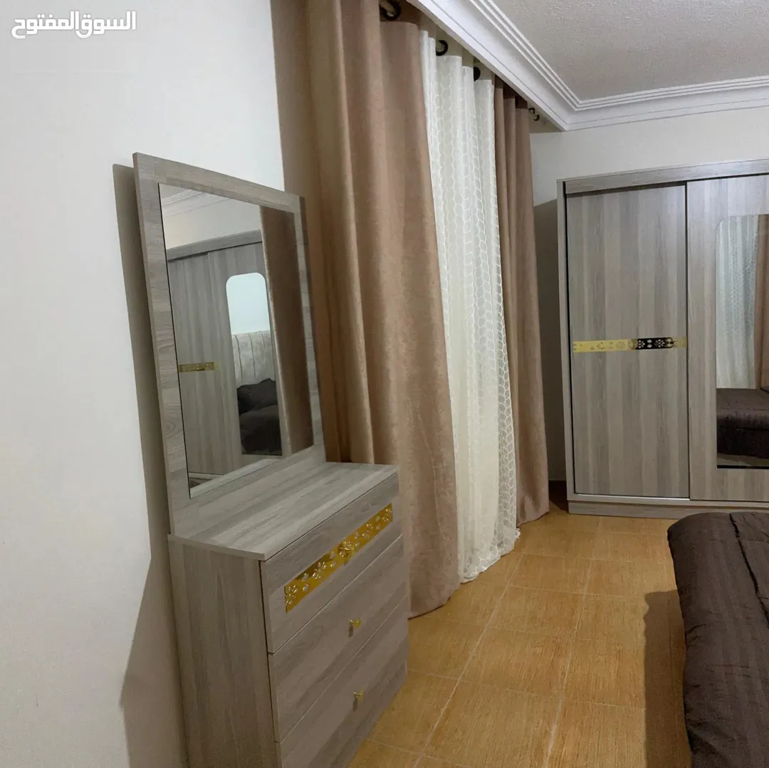 شقة فاخرة مفروشة للإيجار – تشطيبات جديدة ولم تُسكن من قبل | ID 738080