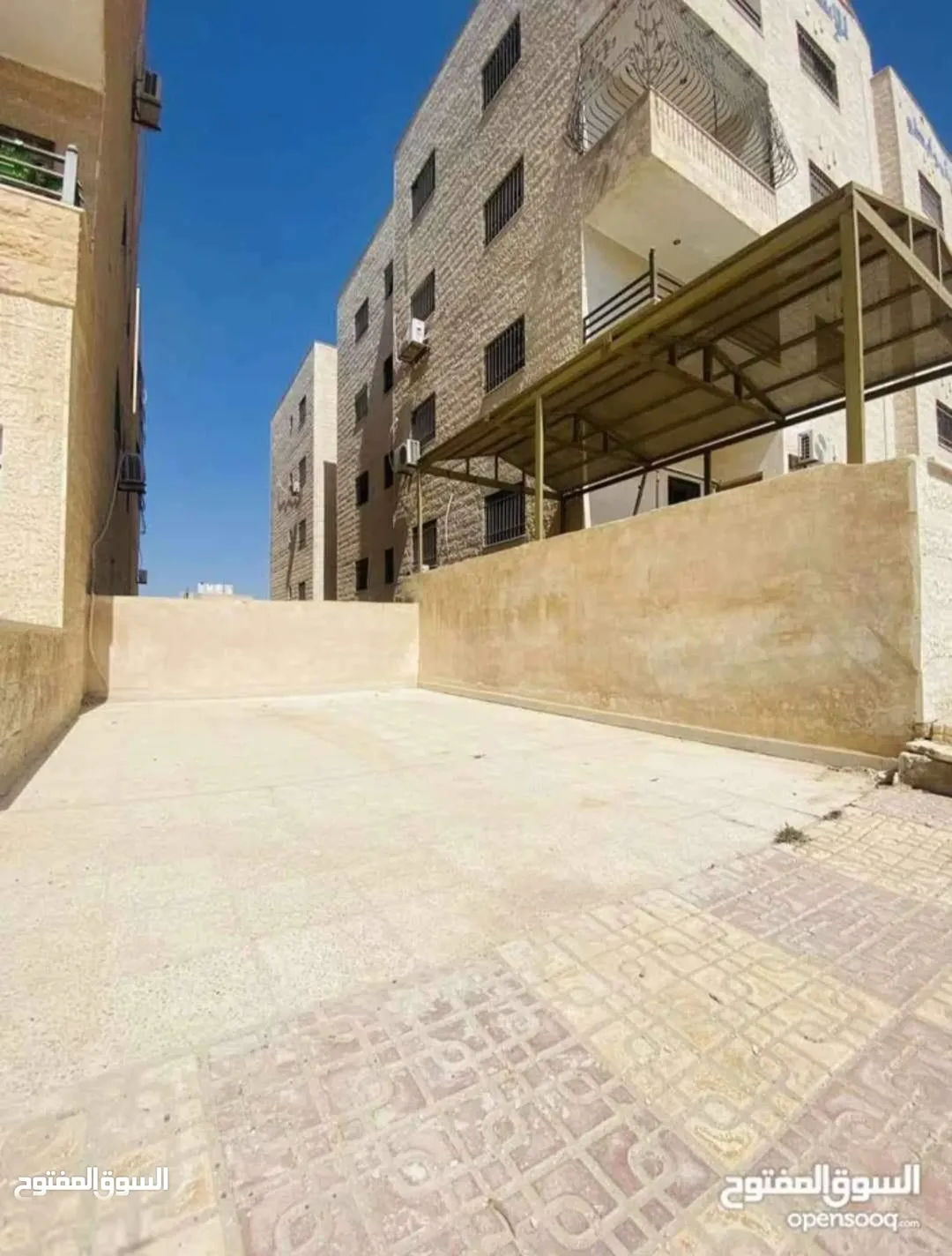شقة أرضية فاخرة في أبو نصير بالقرب من الأكاديمية البحرية لم تسكن
