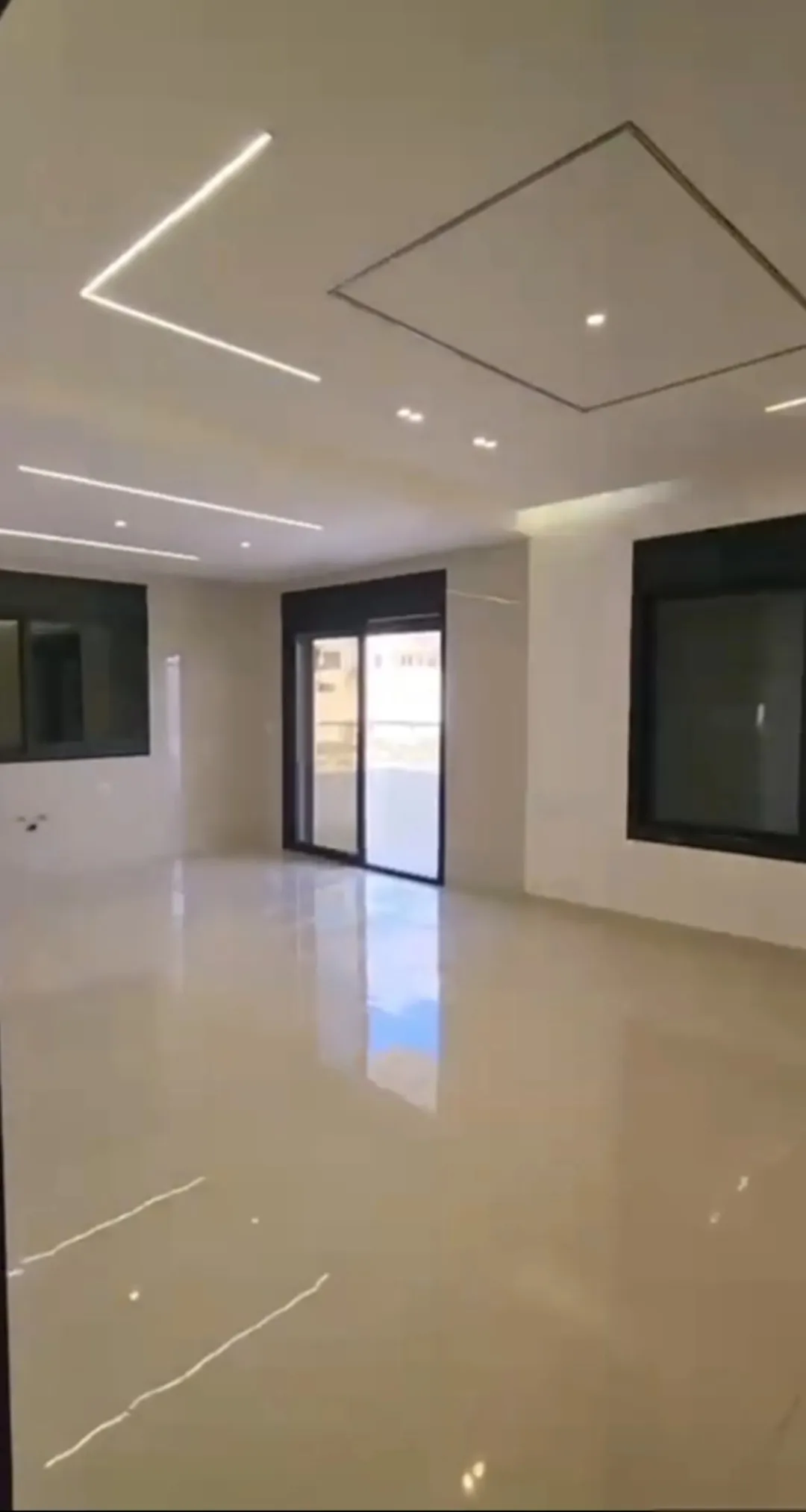 شقق سكنية فاخرة للبيع منازل العز للإسكان