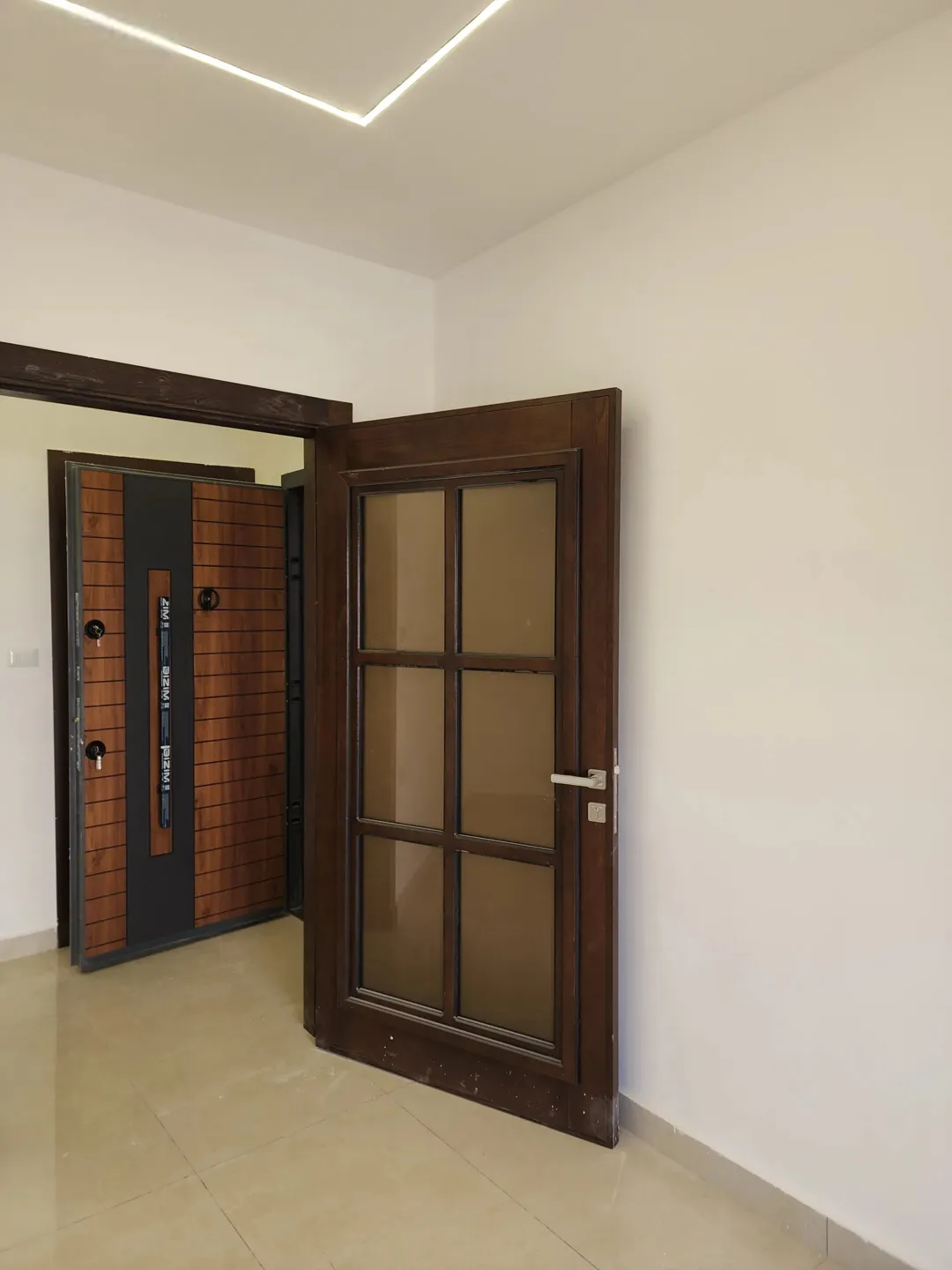 شقق سكنية فاخرة للبيع منازل العز للإسكان