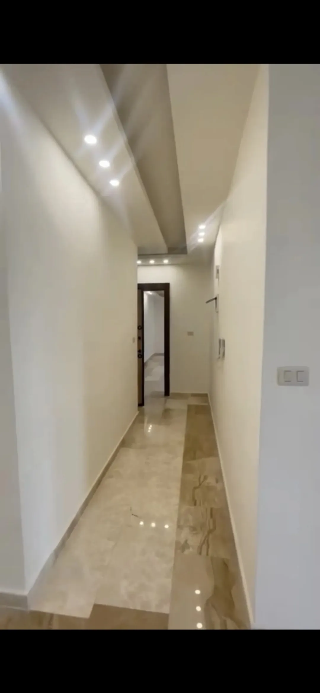 شقة شبه ارضي مميزه جدا 250 متر مربع في افضل مناطق ضاحية النخيل