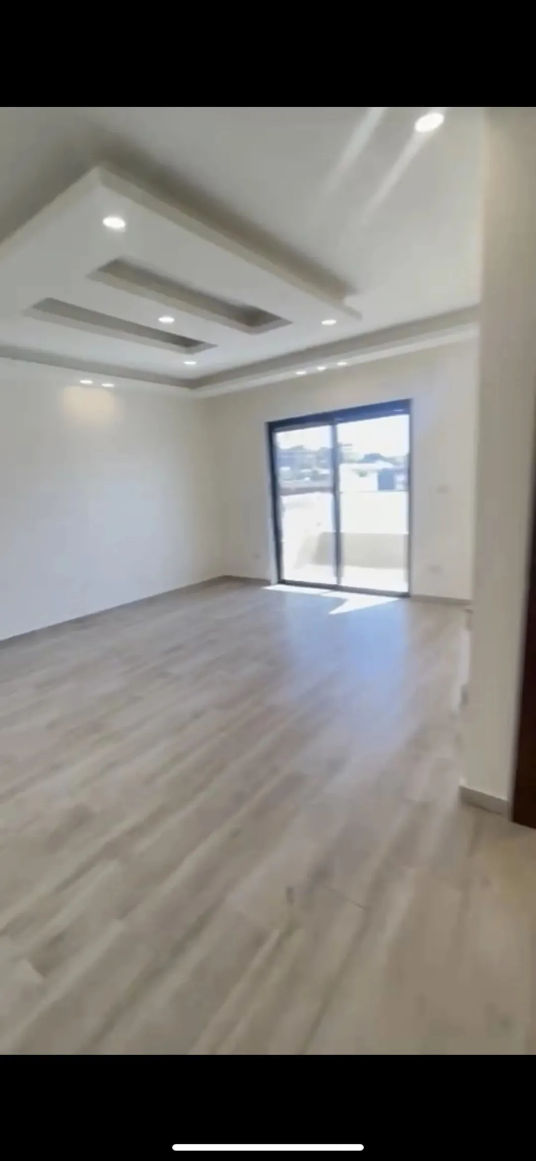 شقة شبه ارضي مميزه جدا 250 متر مربع في افضل مناطق ضاحية النخيل