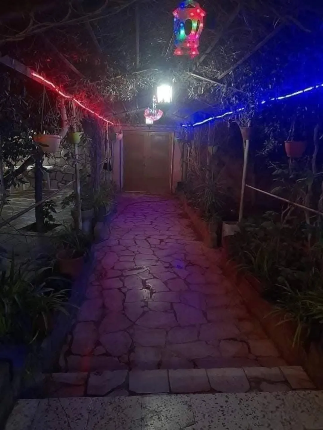 منزل سكني مميز للبيع في معان – سطح معان