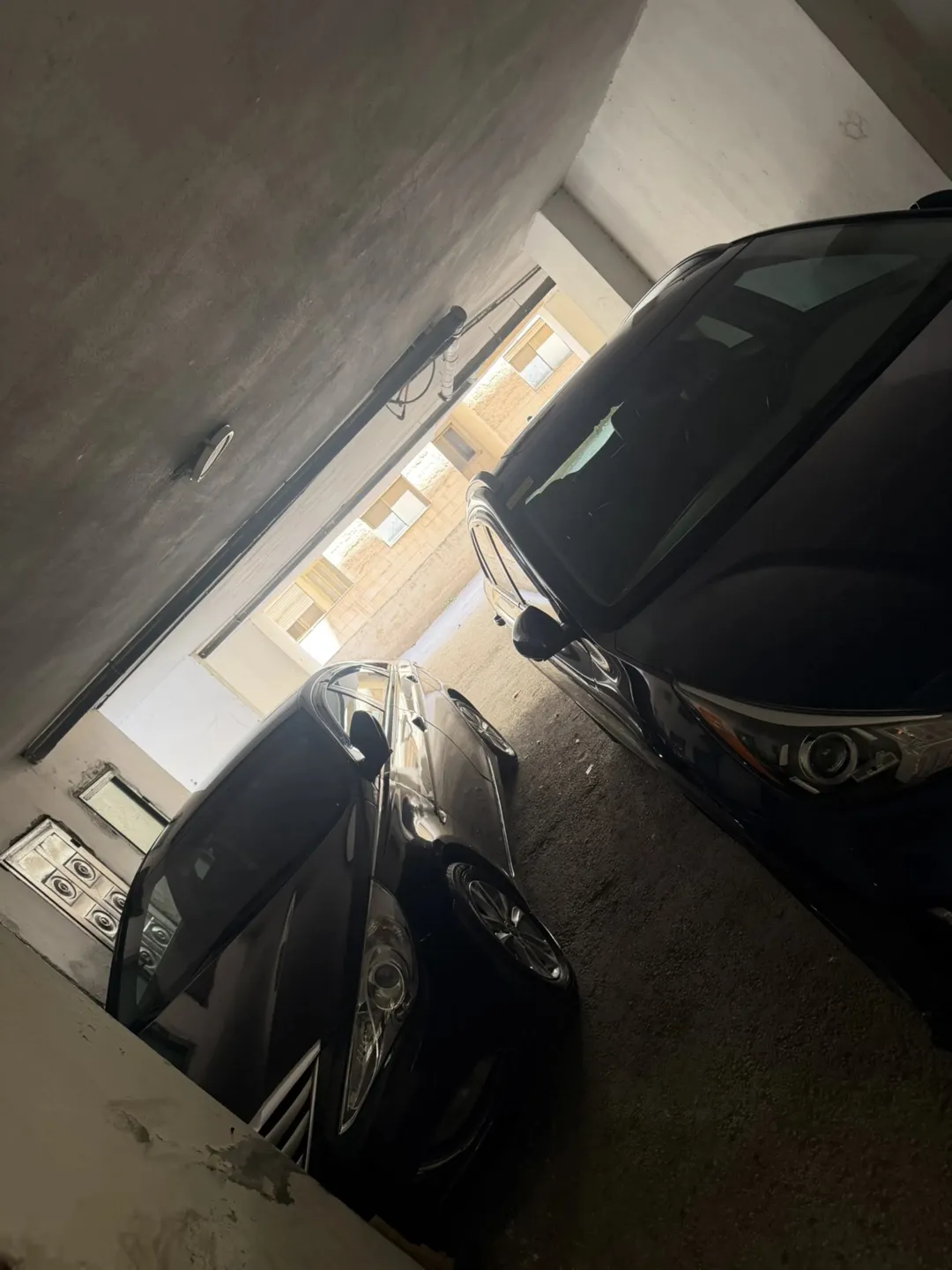 شقة سكنية مميزة للبيع في ضاحية الاستقلال
