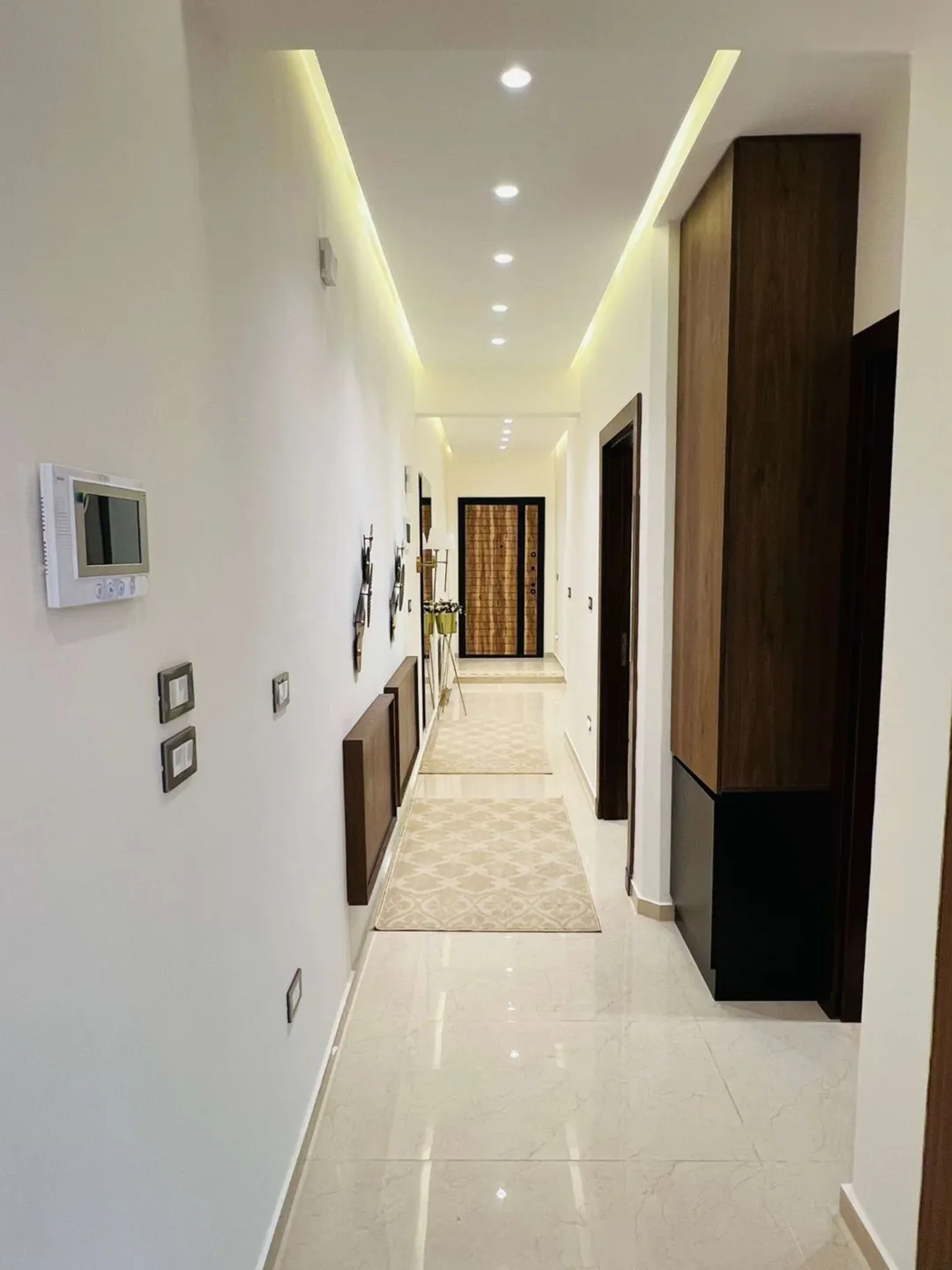 84ef2a7a86_02_cleaned شقة مفروشة حديثة للإيجار في دير غبار – عمان الاردن | ID 662876