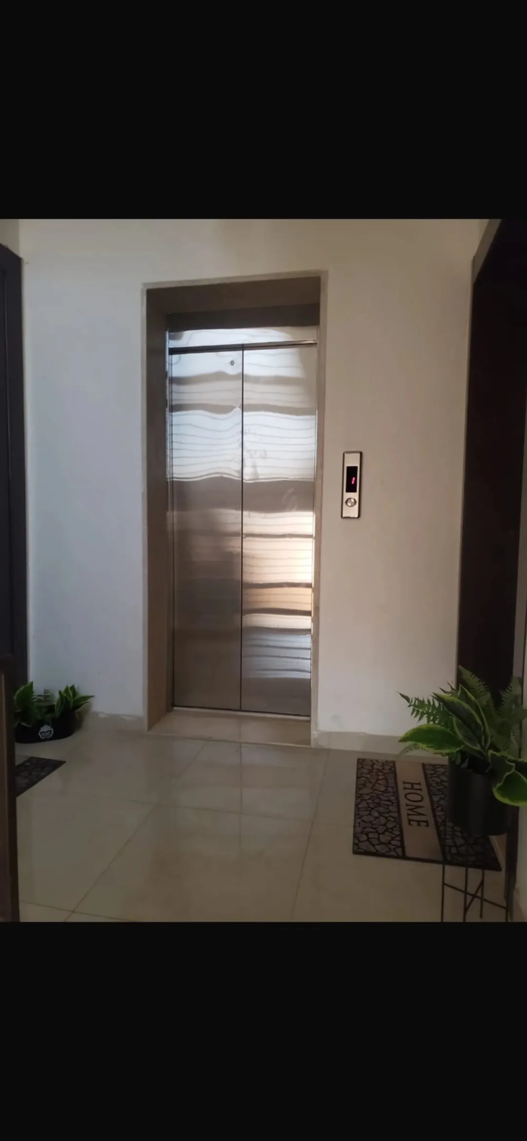 عمارة سكنية للبيع في مرج الحمام – عمان