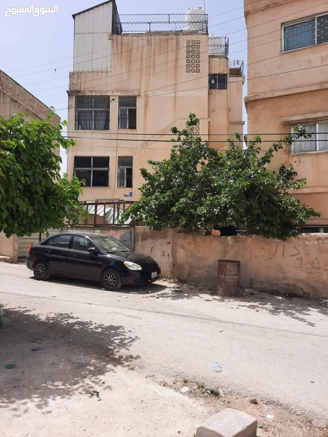 عمارة سكنية 4 طوابق للبيع في منطقة الوحدات