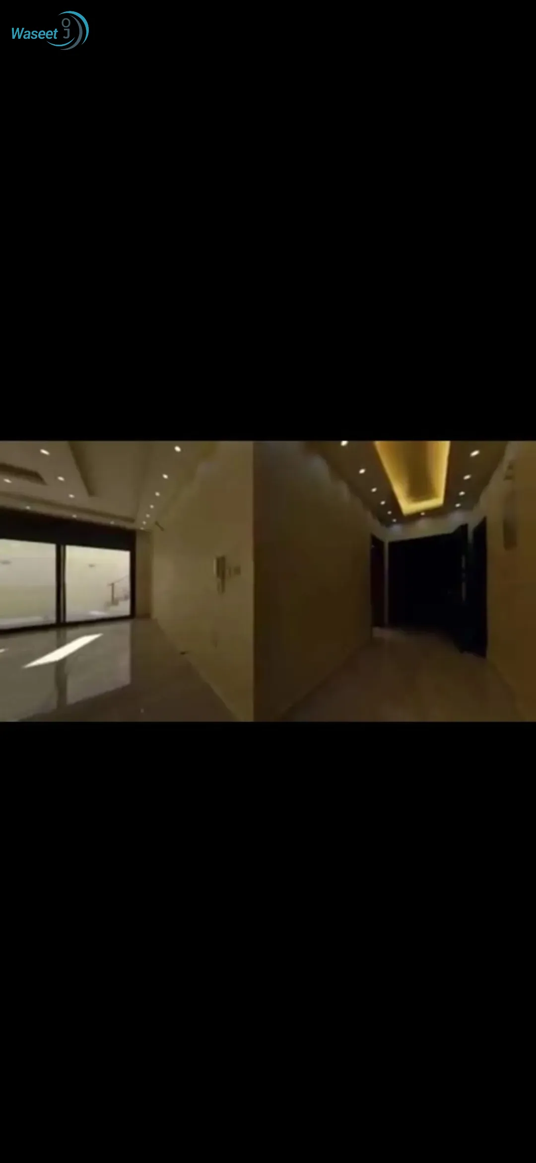 شقه للبيع شبه ارضي مهويه من جميع الجهات ومرتفعه