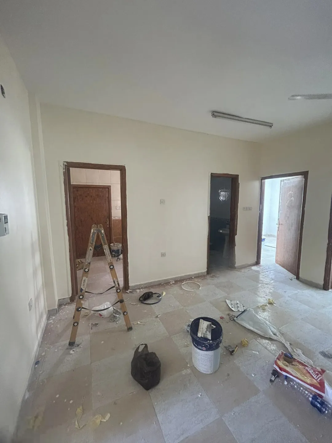 3 شقق سكنية مميزة للبيع في العقبة