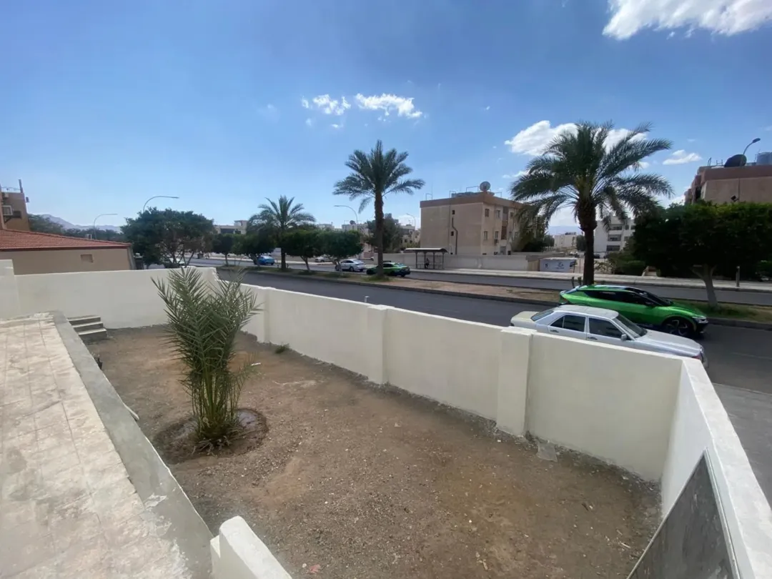 شقة للبيع على دوار فيصل منطقة الجمعيه