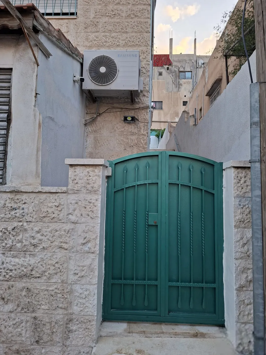 تفاصيل الاعلان في الصور المرفقة
