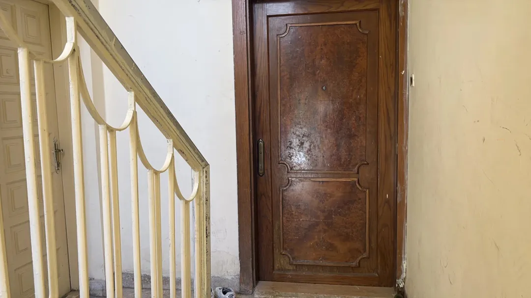ارض مع عماره سكنيه للبيع في منطقة ماركا حوض الونانات 2