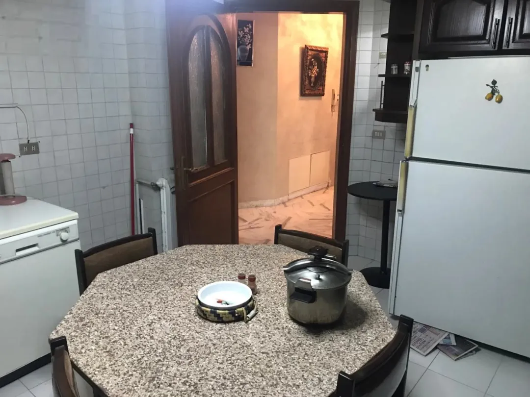 شقة مفروشة فاخرة للإيجار السنوي في عبدون | ID 918372