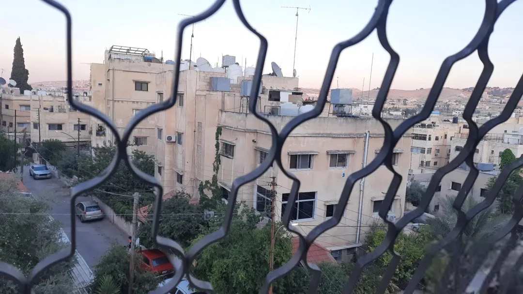 منزل عصري في ماركا الشمالية العبدلات للبيع أو البدل