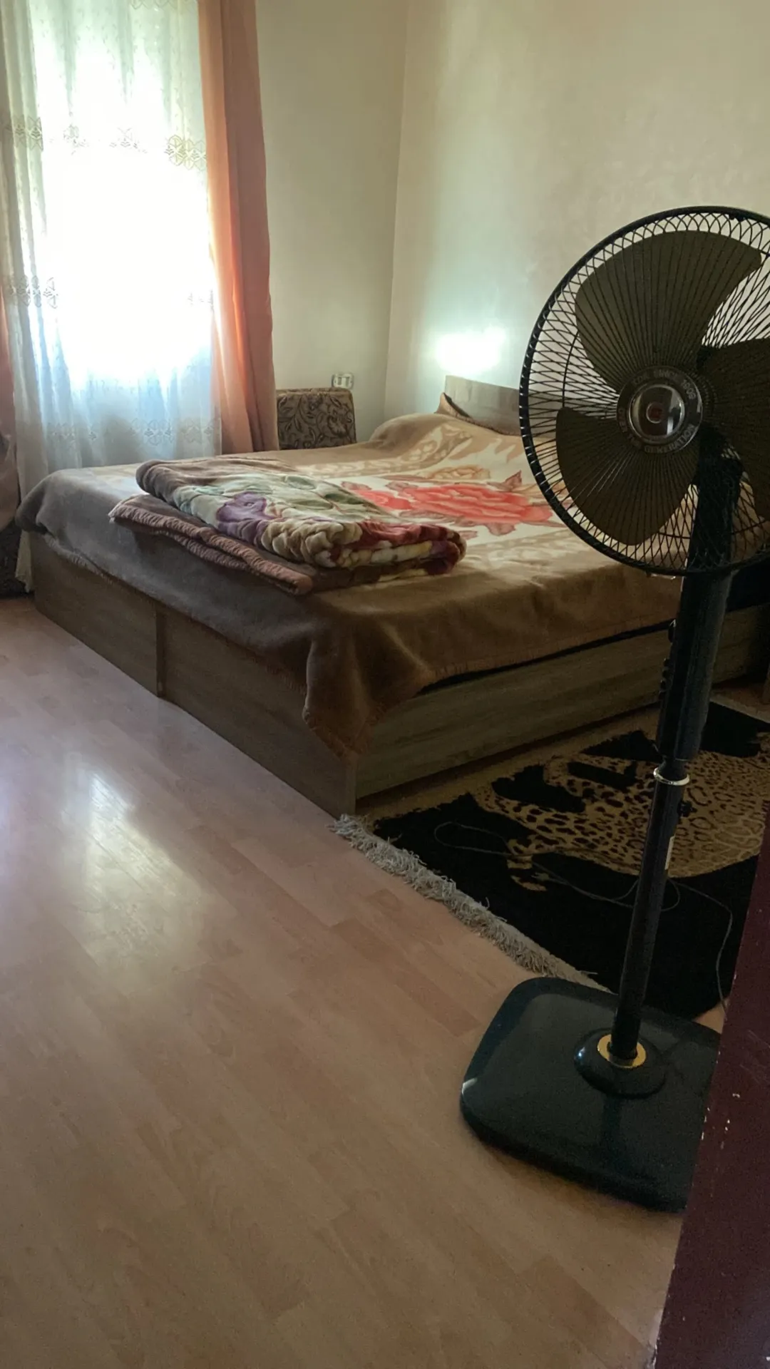 شقة مفروشة ديلوكس للإيجار في ضاحية الرشيد، موقع مميز قرب الجامعة الأردنية