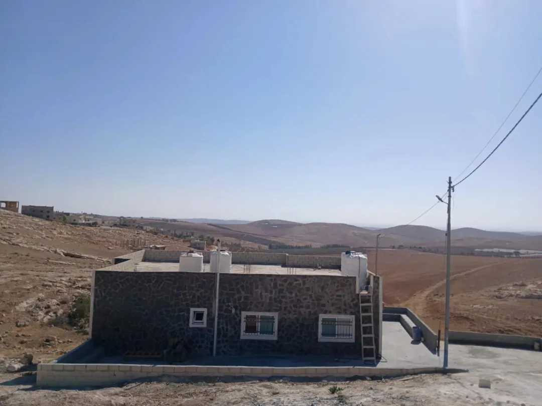 بيت مستقل على قطعة أرض قوشان مستقل