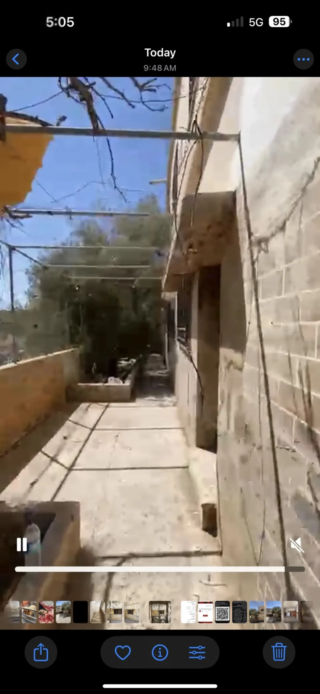 منزل مستقل للبيع في حي نزال – بدر بإطلالة مميزة على شارع القدس