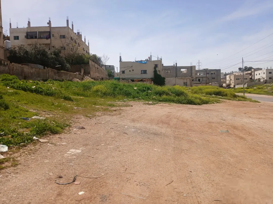 أرض سكنية مميزة للبيع في خربة السوق – جنوب عمان