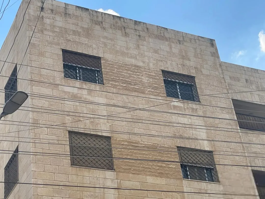 شقة مساحة 191مترمربع واجهة اربع حجر ماركا الشمالية