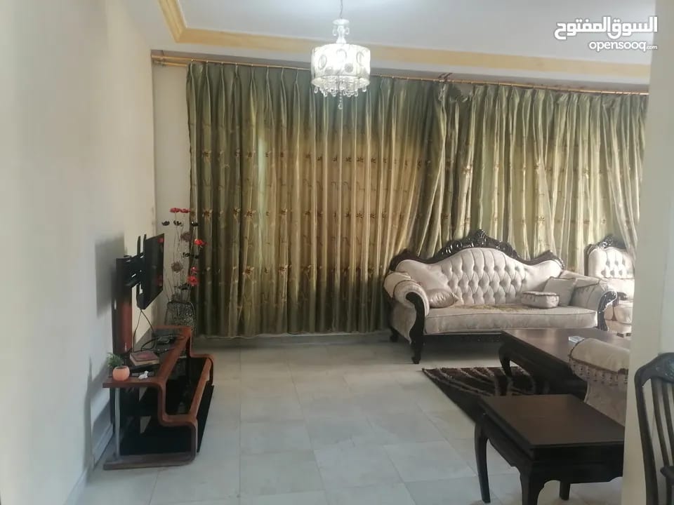 إقامة يومية مفروشة في أم-السماق
