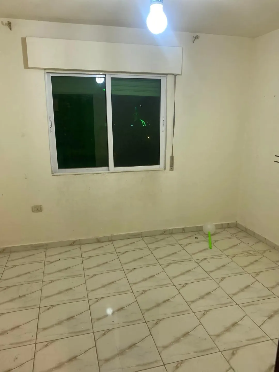 شقة سكنية مميزه للبيع بسعر مغري