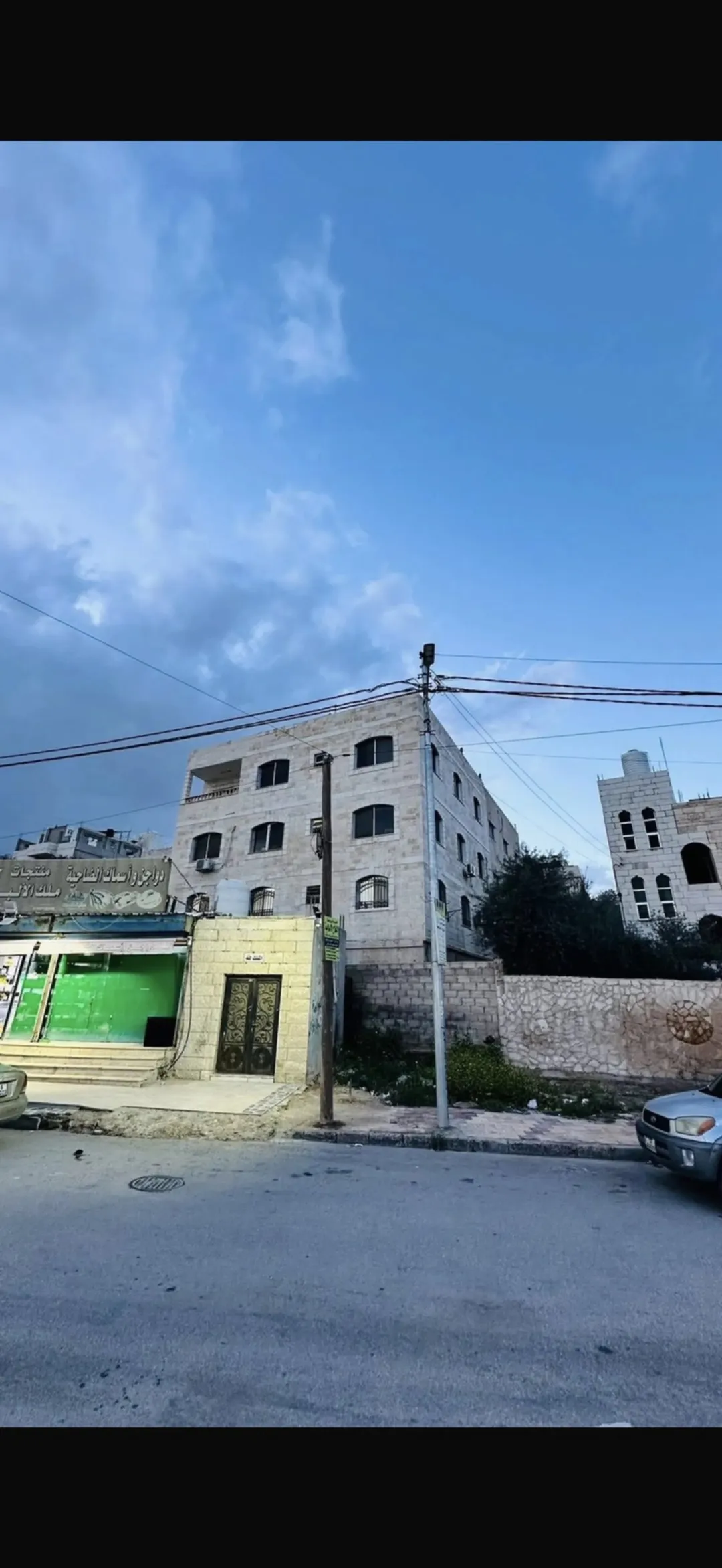عمارة سكنية مميزة للبيع في ضاحية الأميرة هيا