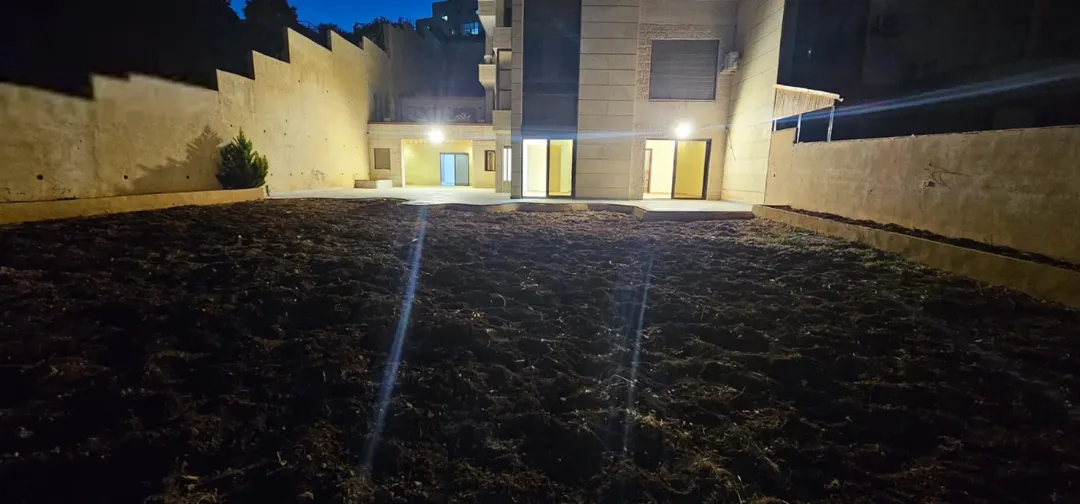 شقة فاخرة بمواصفات القصور بمساحة 800 متر