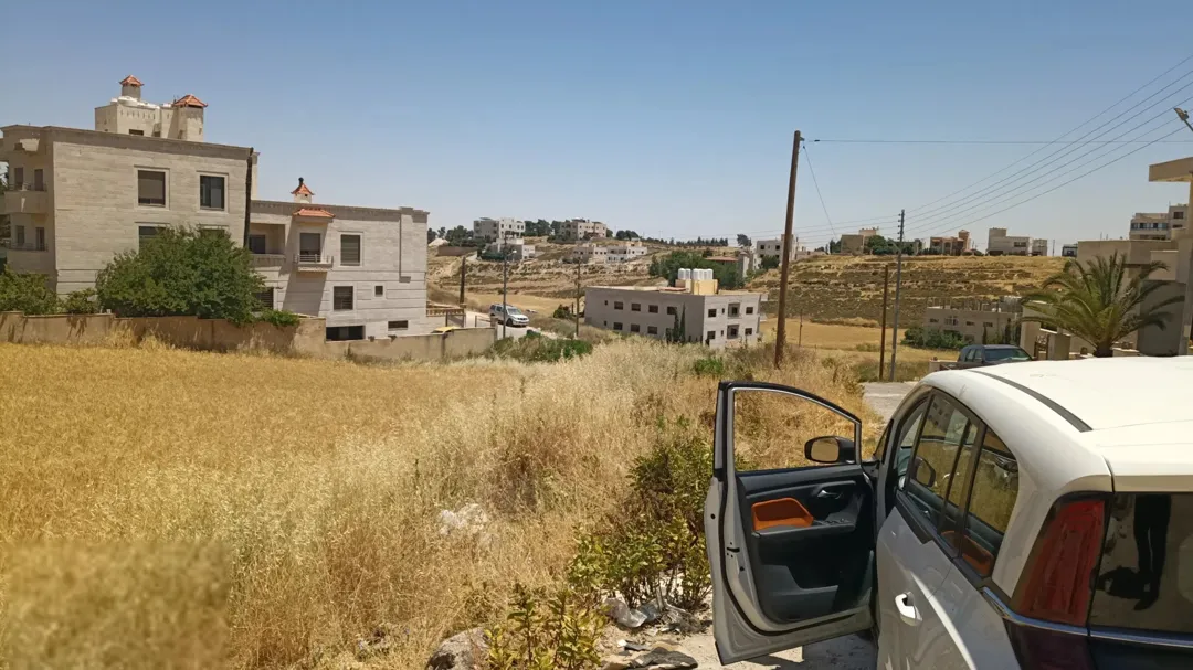 أرض سكنية مميزة في بلعاس