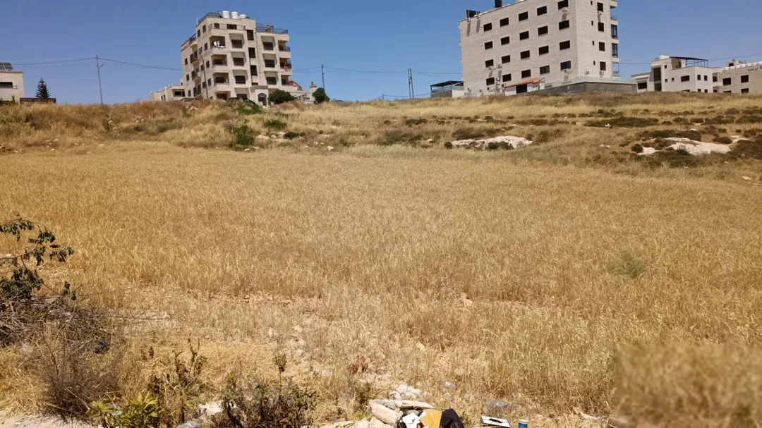 أرض سكنية مميزة في بلعاس