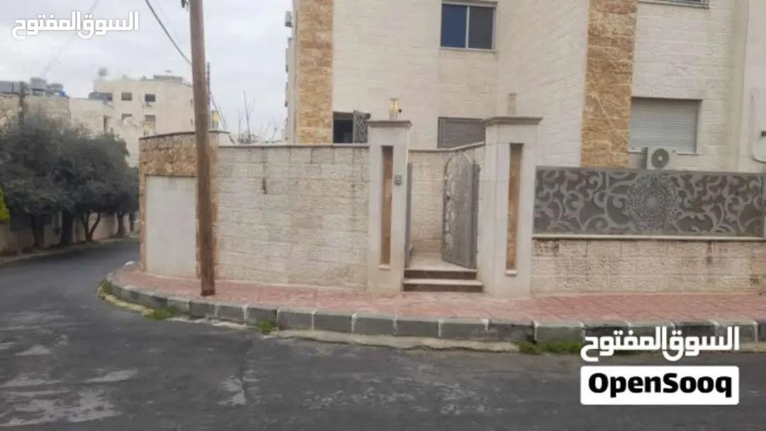 شقة مفروشة للإيجار السنوي في الجبيهة – خلف الجامعة الأردنية | ID 908903