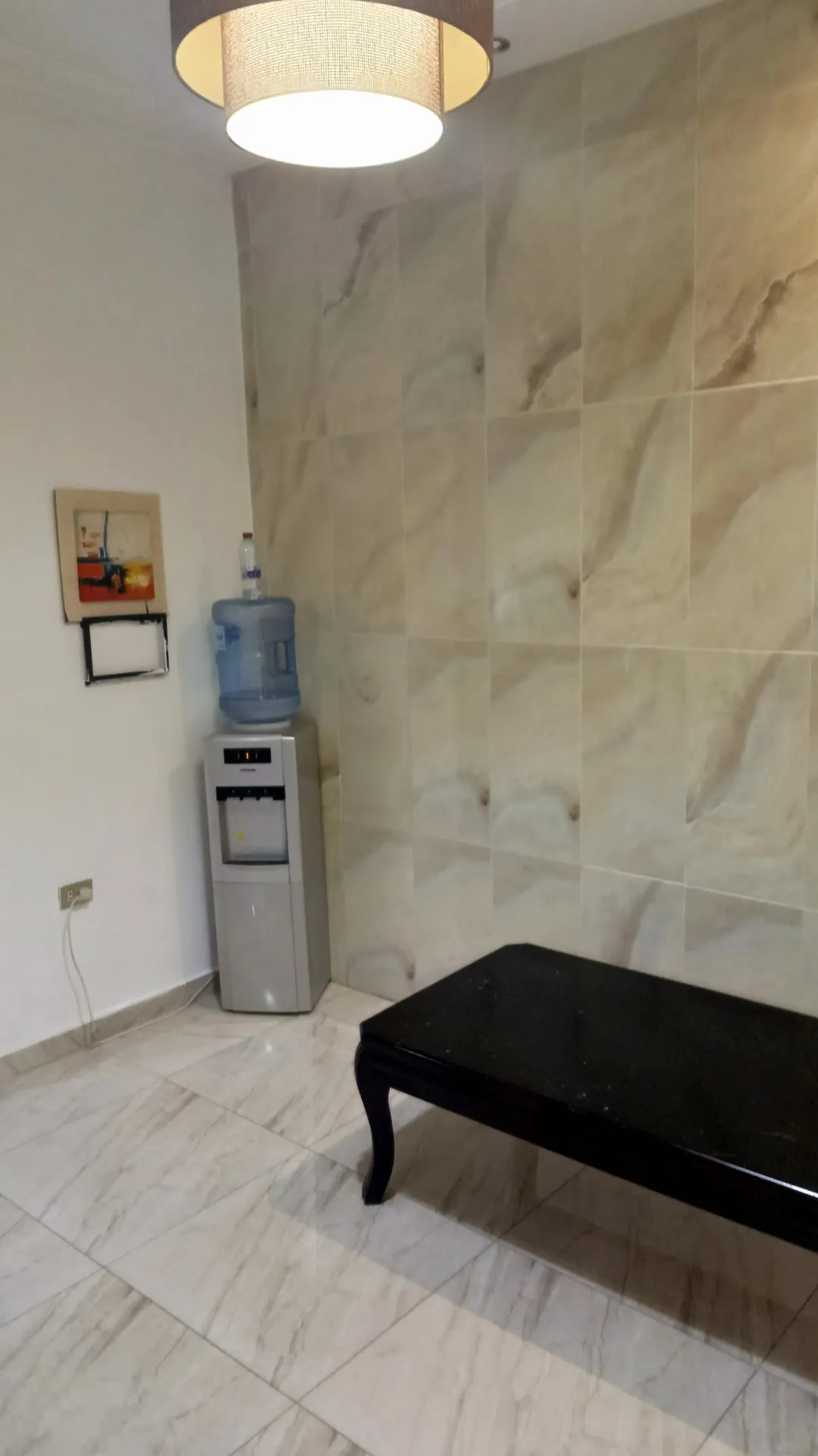 شقة مفروشة ساحرة للإيجار الشهري في قلب خلدة | ID 737846